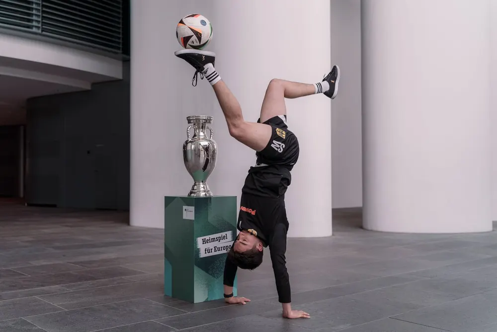 Samuel Weller – Official UEFA EURO 2020 & 2024 Freestyler